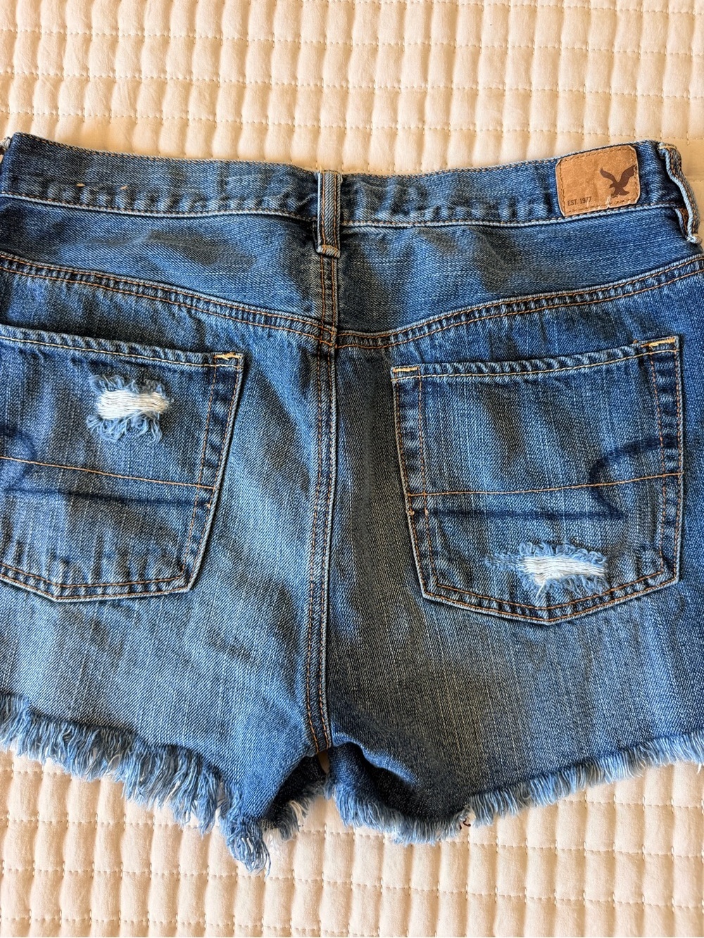 American Eagle Outfitters Blue Distressed Frayed Denim Shorts - Picture 4 of 7